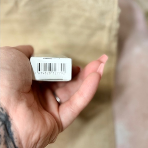 OPI Nail & Cuticle Oil To Go - Picture 5 of 6